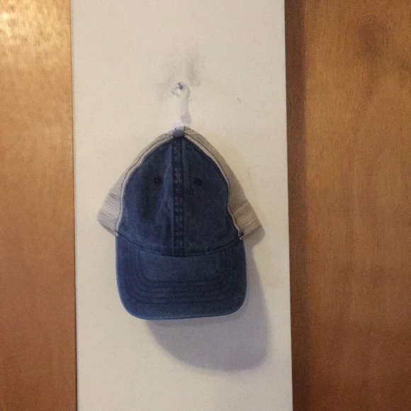 💙NWT Denim/Mesh Baseball Cap - Picture 2 of 9